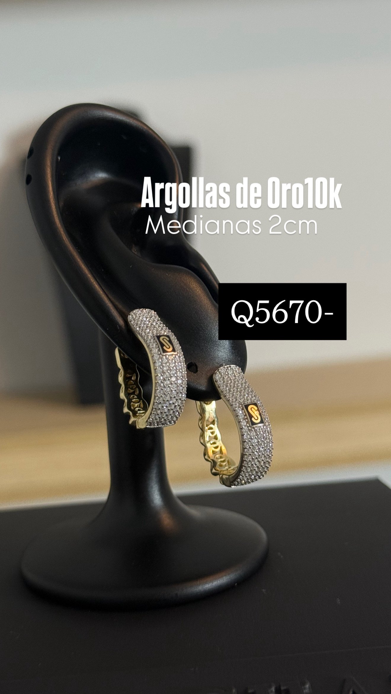 597A07BA-7932-47D7-AF61-A97189D5EE36 ARGOLLAS DE ORO10 MONACO DISEÑO CLASSIC - Image 1