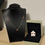 JUEGO VC DE ORO10K COLOR  ROJO