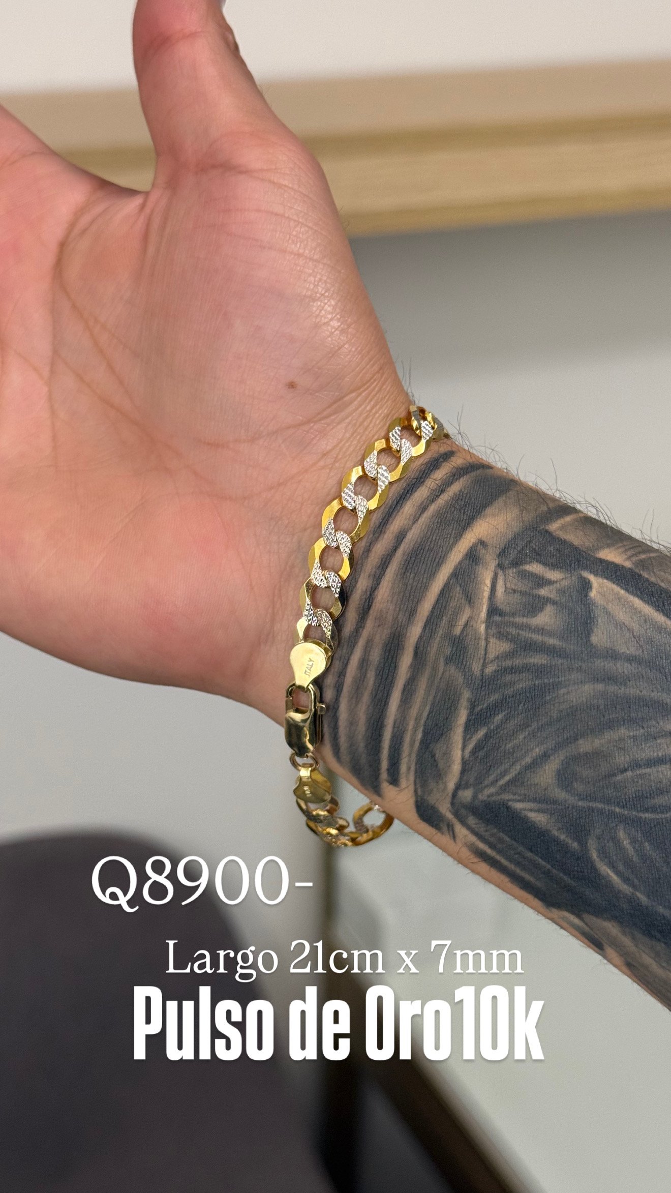0DD3D1A5-1577-4DBF-A8FC-FF6F144F3BBB Pulso de Oro10k sólido martillado - Image 1