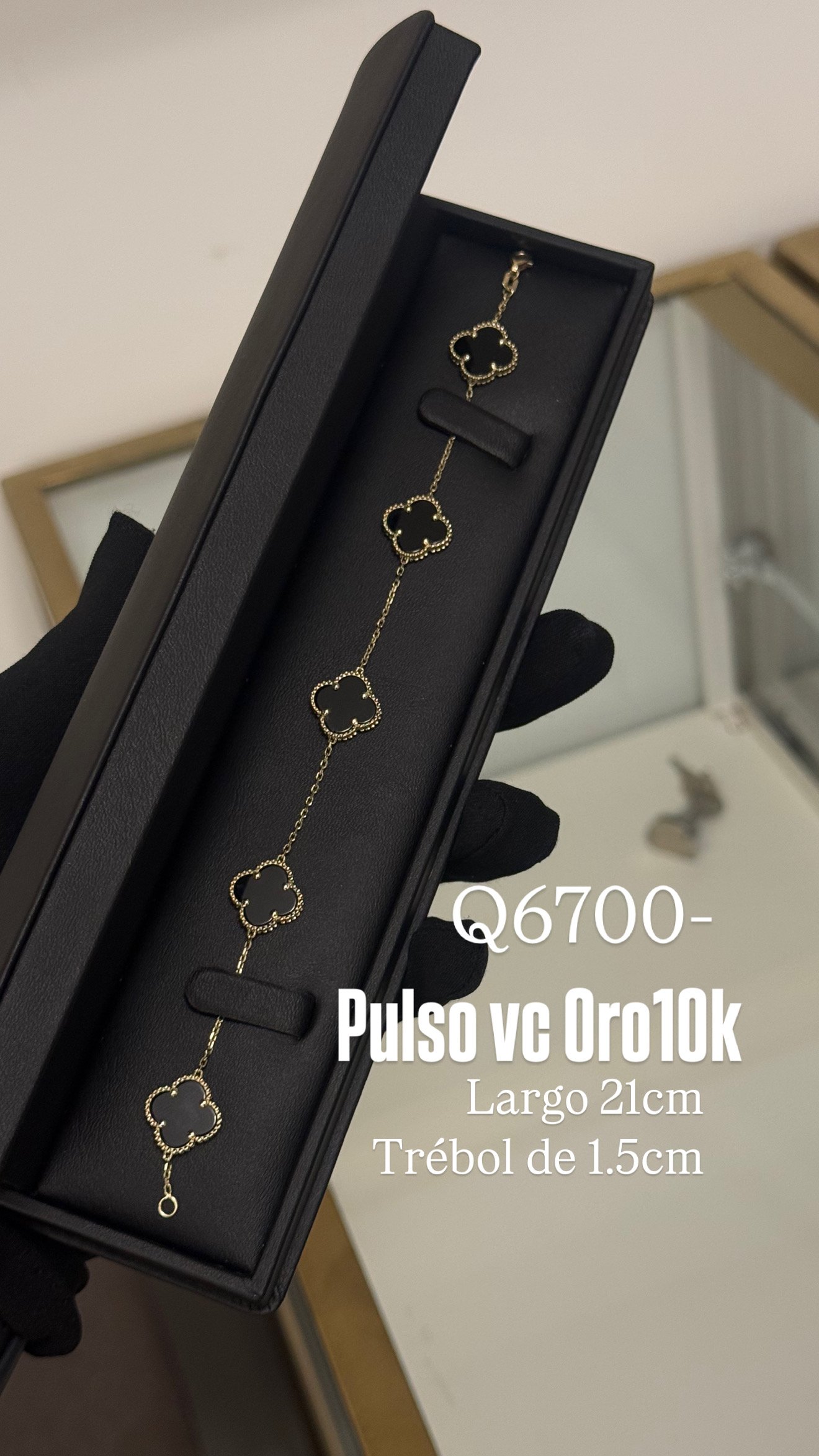 36F5F217-68FC-4EF7-8632-81E121FCF499 Pulsera Vc de Oro10k negro - Image 1
